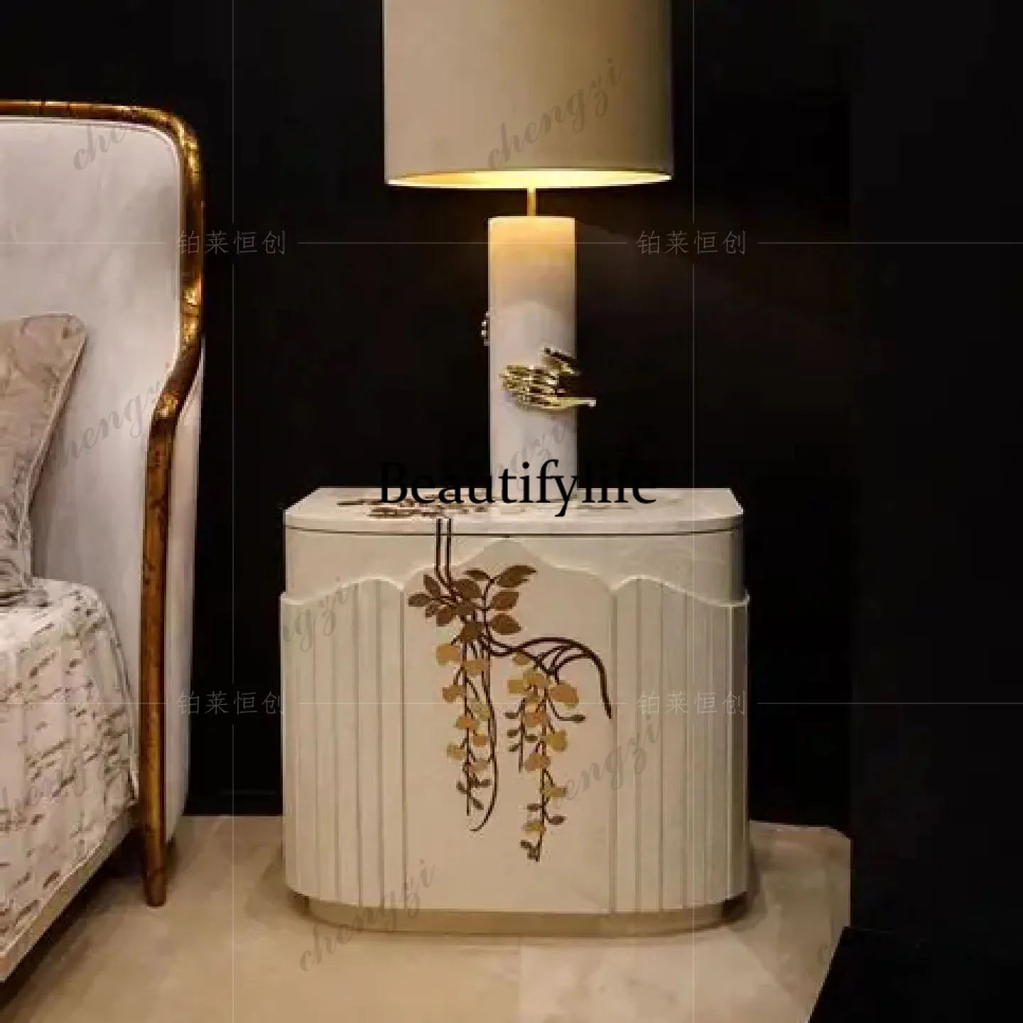 B567 Italian light luxury beds - Tables review and price